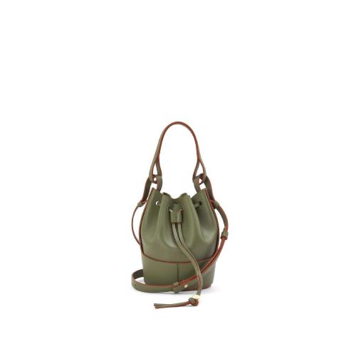  LOEWE羅意威 22年秋冬 女士 單肩包 Mini Balloon bag in nappa calfskin A710P18X01-3949