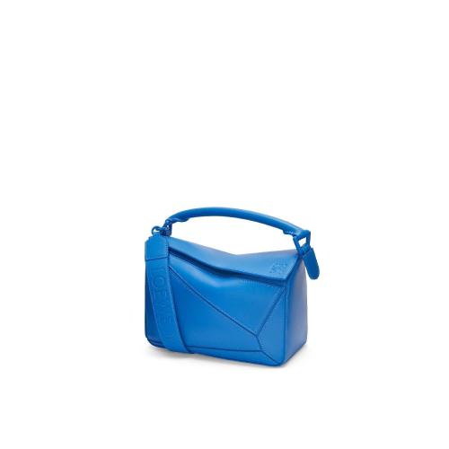  LOEWE羅意威 22年秋冬 女士 單肩包 Small Puzzle bag in satin calfskin A510S21X88-9585