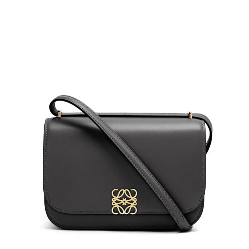 LOEWE/羅意威 20  Goya系列 女士小號黑色真絲小牛皮金屬徽標磁扣單肩斜挎包0010594315