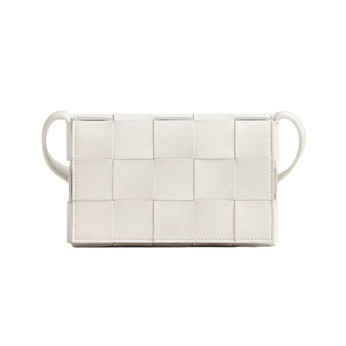 Bottega Veneta/葆蝶家 22新款 女士小號(hào)白色羔羊皮飾有Intrecci編織圖案金色飾面單肩包730848VMAY19009