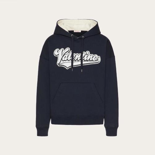  VALENTINO華倫天奴 22年秋冬 男士 衛衣 SWEAT-SHIRT EN COTON A_VEC éCUSSON VALENTINO BROD