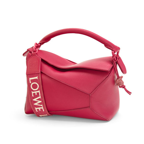 LOEWE/羅意威 22新款 Puzzle Edge系列 女士小號寶石紅釉緞面小牛皮同色金屬配飾兔子吊飾拆卸調(diào)節(jié)肩帶手提單肩斜挎拼圖包A510P60X24-8603
