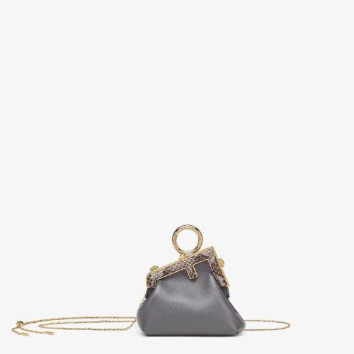  FENDI芬迪 22年秋冬 女士 掛飾 Nano Fendi First Charm 7AS051AGWRF1IQR