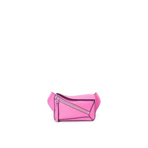  LOEWE羅意威 22年秋冬 女士 單肩包 Mini Puzzle bumbag in classic calfskin B510U89X02-7540