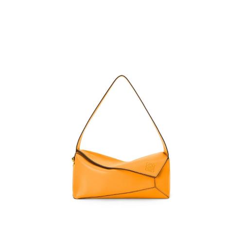  LOEWE羅意威 22年秋冬 女士 單肩包 Puzzle Hobo bag in nappa calfskin A510J67X01-9130