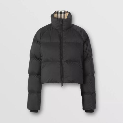  BURBERRY 22年秋冬 女士 徽標嵌花短款羽絨服 80447301 預定商品1-3周發貨