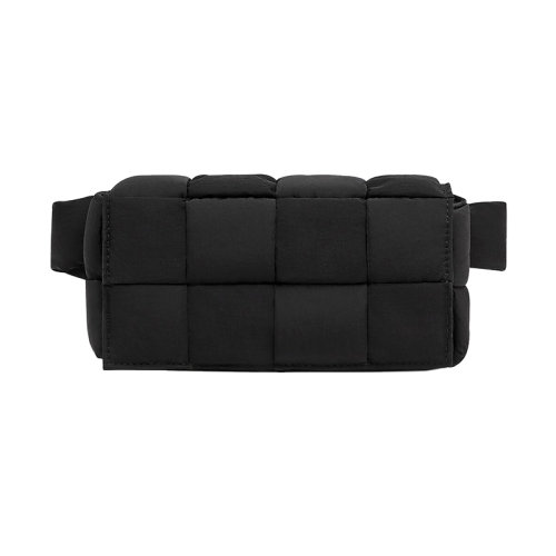 Bottega Veneta/葆蝶家 22新款 男士迷你黑色尼龍翻蓋磁扣開(kāi)合腰包679763VBO808803