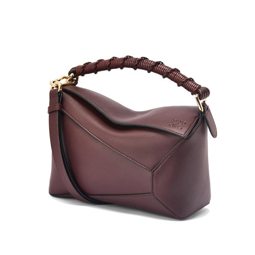 LOEWE/羅意威 22新款Puzzle系列 女士梅子色納帕牛皮革切割幾何線條包縫設計徽標壓紋肩背斜挎手提包A510P60X01-6170