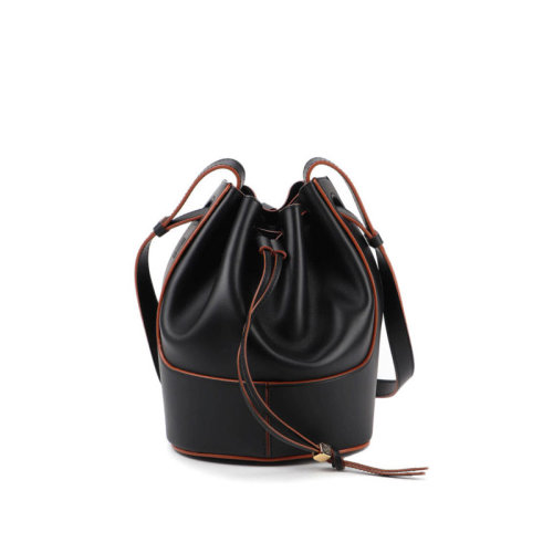 LOEWE/羅意威 女包 女士黑色皮質時尚百搭斜挎包水桶包 32675AC31-1100