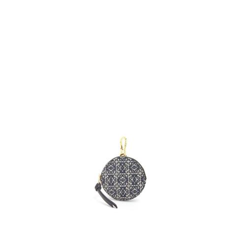  LOEWE羅意威 22年秋冬 女士 收納包 Cookie charm in Anagram jacquard and calfskin C604418X