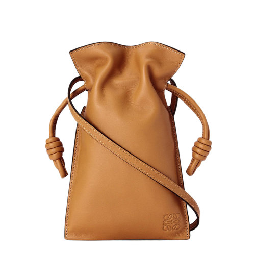 LOEWE/羅意威 22春夏新款Flamenco Pocket系列 女士暖沙色納帕小牛皮單肩斜挎手機包0010642742