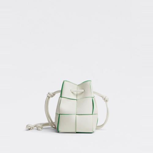  BV葆蝶家 22年秋冬 女士 單肩包 sac seau cassette mini format 680217V1Q719045