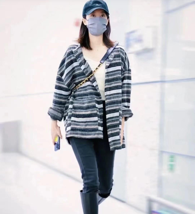 女明星都在穿的秋冬靴子，顯高還顯腿長，秋冬也要時尚出眾