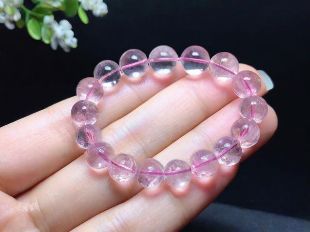 為什么不能抹粉水晶？