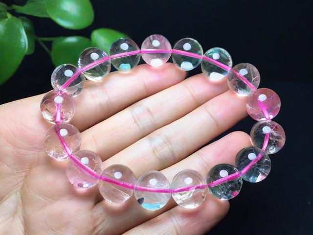水晶手串為什么變色慢？