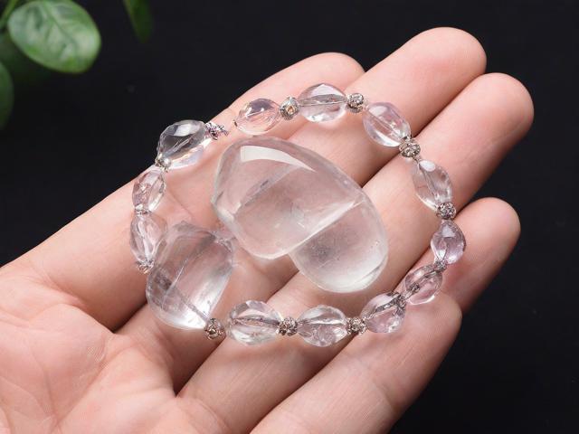 地里能出水晶嗎？為什么會出現(xiàn)水晶？