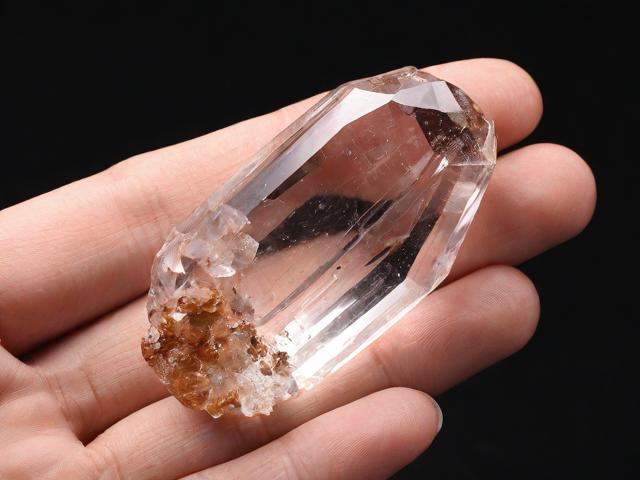 為什么桂平有水晶礦呢？