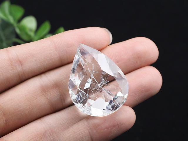 為什么白水晶裂少？