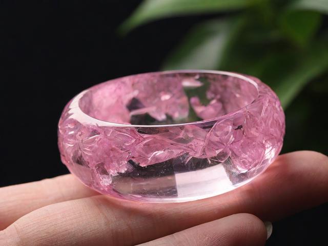 為什么戴粉水晶會導(dǎo)致運(yùn)氣不好？