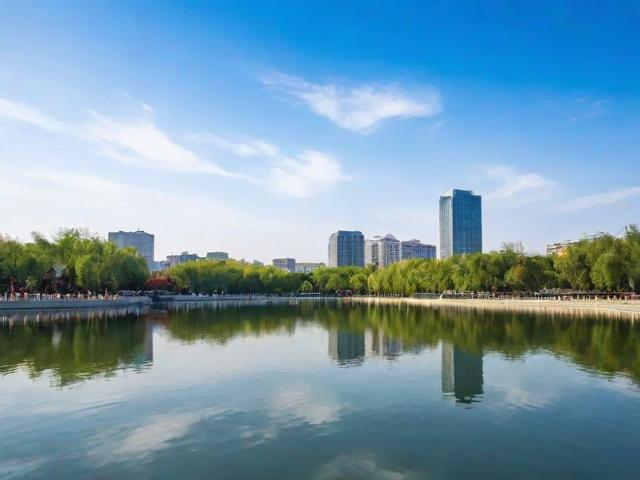 保定為什么都是水晶湖？探秘這座城市的獨特景觀之謎