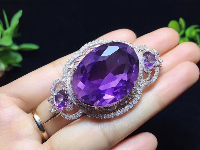 紫水晶為什么戴上可以讓運氣變好？