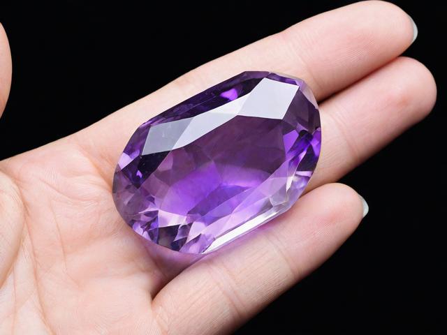 紫水晶不怕熱嗎？為什么？