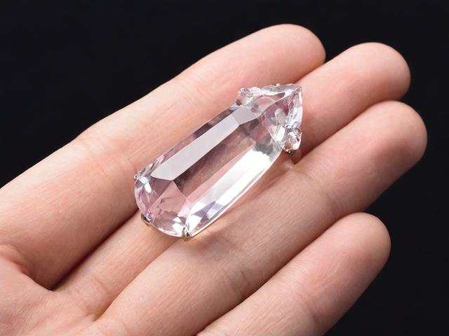 為什么有的水晶能種出來？